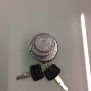 Hitachi Ignition Switch EX120-2