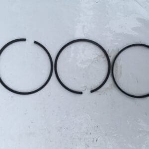 re-1104c-44 piston rings