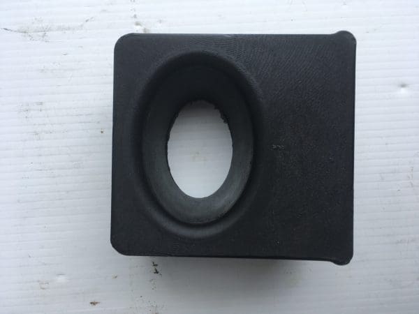 295/00076 JCB Rear Axle Rubber mount