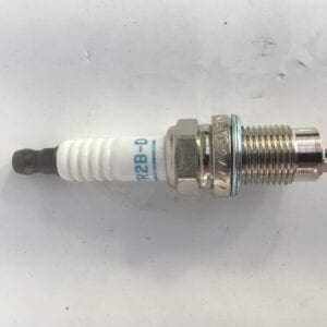 8780769 spark plug